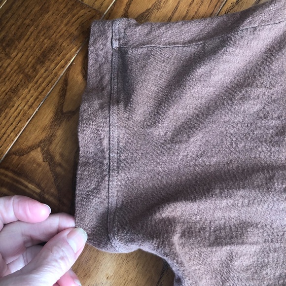 Sale: 5 for $10 - Old Navy M crop baggy top - Picture 5 of 7